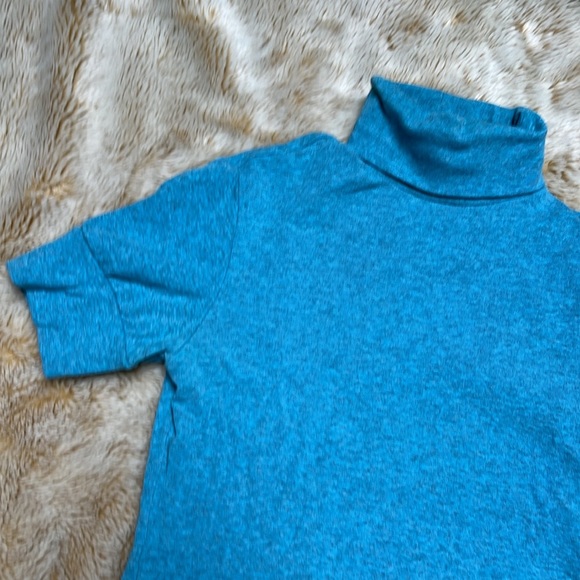 Victoria Secret turtleneck cap sleeve Tee - Picture 2 of 8